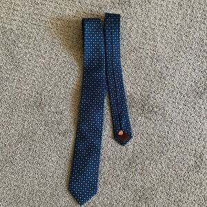 Dazzling necktie